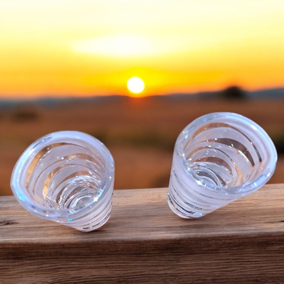 Cristal d’Arques French Lead Crystal Frosted Swirled Candle Holders – Set of 2 - Picture 15 of 16